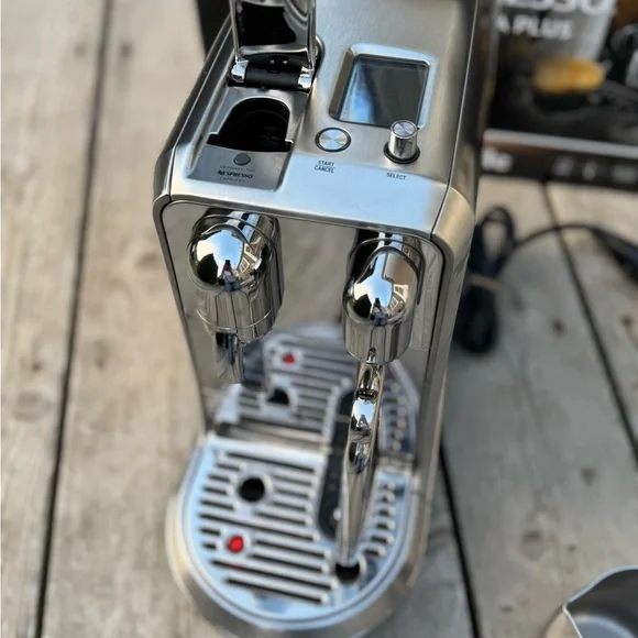 Breville Nespresso creatista plus - Picture 12 of 16